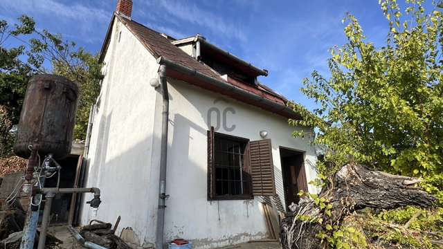 Eladó mezogazdasagi ingatlan, Szekszárdon 15 M Ft