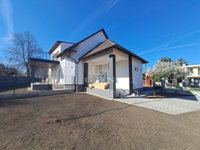 Eladó téglalakás, Balatonakarattyán 140 M Ft, 4 szobás