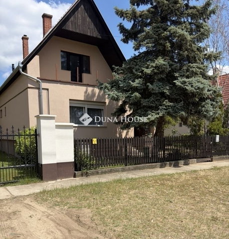 Eladó családi ház, Ballószögön 84.9 M Ft, 5 szobás