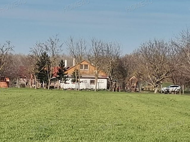 Eladó mezogazdasagi ingatlan, Szolnokon 290 M Ft