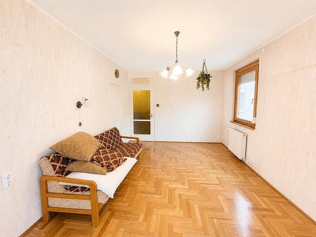 Eladó panellakás, Budapesten, IV. kerületben, Virág utcában