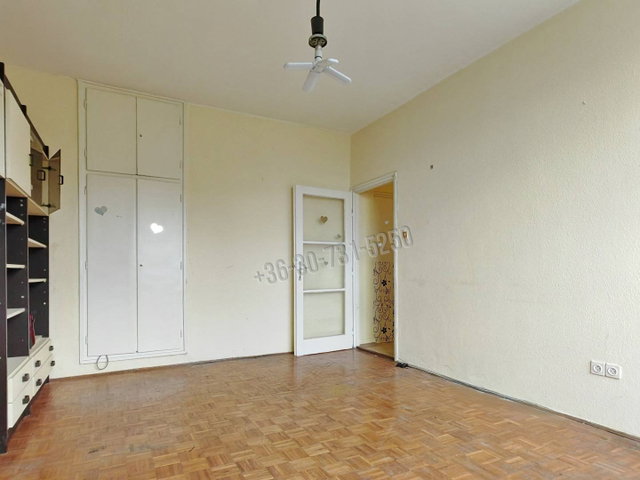 Eladó téglalakás, Egerben, Csákány utcában 37.5 M Ft, 2 szobás
