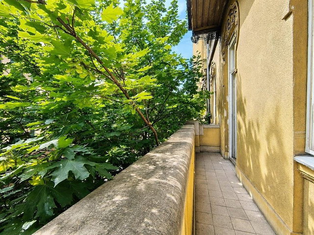 Eladó téglalakás, Budapesten, II. kerületben, Frankel Leó úton