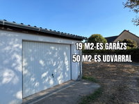 Eladó garázs, Baján, Szent László utcában 12 M Ft