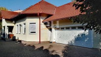Eladó családi ház, Székesfehérvárott 198 M Ft, 5 szobás