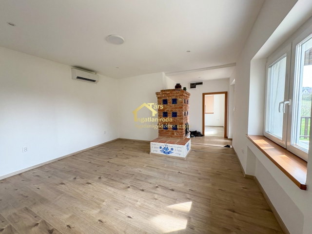 Eladó családi ház, Cserszegtomajon 92 M Ft, 4 szobás