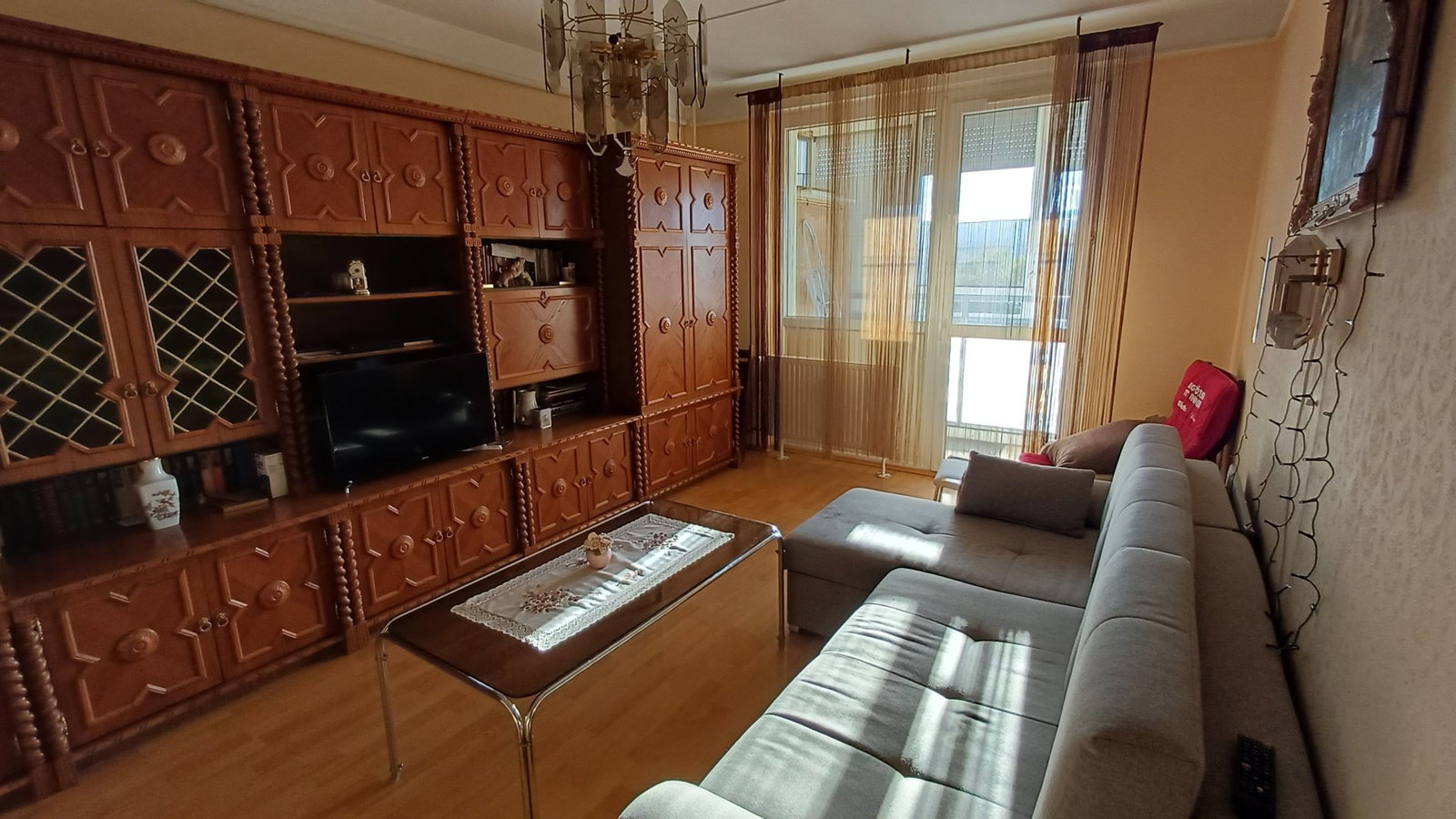 Panellakás · 2 hálószoba · 61 m² · 35.900.000 Ft