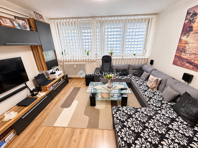 Eladó téglalakás, Mosonmagyaróváron 61.9 M Ft, 2 szobás