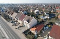 Eladó sorház, Debrecenben 247.9 M Ft, 9 szobás