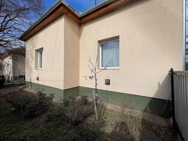 Eladó családi ház, Budapesten, IV. kerületben 89 M Ft, 2 szobás