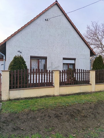 Eladó családi ház, Nagydobszán 28 M Ft, 2+1 szobás