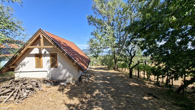 Eladó nyaraló, Balatonedericsen 65 M Ft, 1+1 szobás