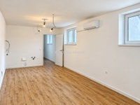 Eladó téglalakás, Vácon 49 M Ft, 2 szobás
