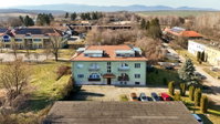 Eladó téglalakás