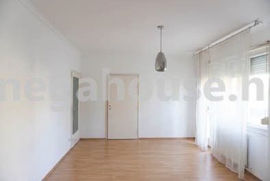 Eladó téglalakás, Budapesten, II. kerületben 99.5 M Ft, 3 szobás
