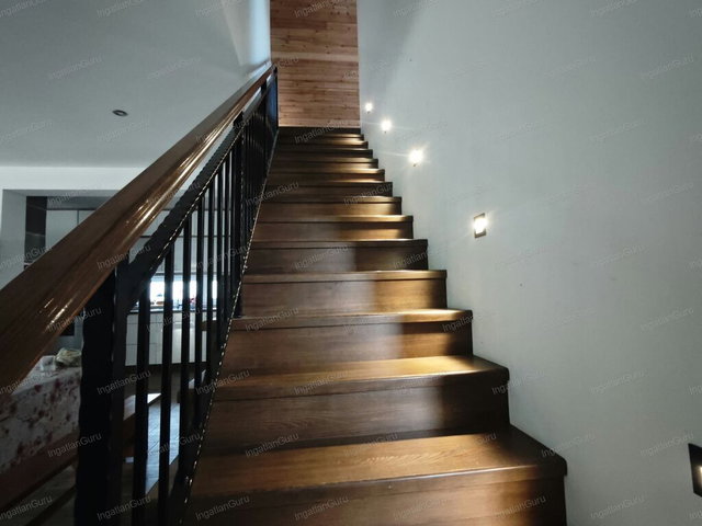Eladó családi ház, Ballószögön 178.9 M Ft, 5 szobás
