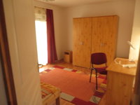 Kiadó téglalakás, albérlet, Pécsett, Alkony utcában, 1 szobás