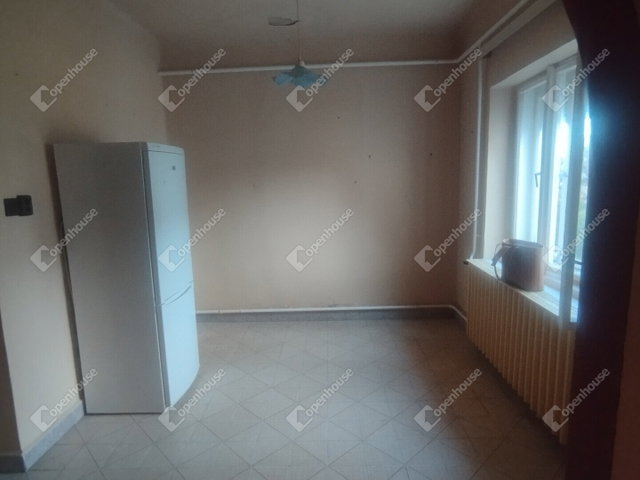 Eladó családi ház, Galambokon 15.99 M Ft, 2 szobás