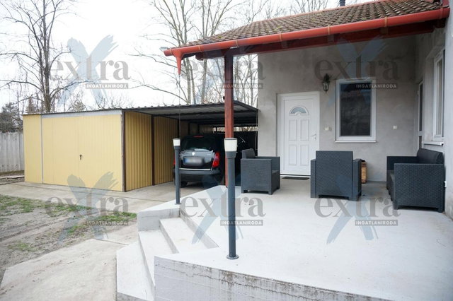 Eladó családi ház, Sándorfalván 129 M Ft, 6 szobás