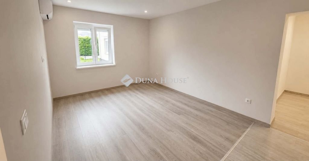 Téglalakás · 1 hálószoba · 32 m² · 27.500.000 Ft