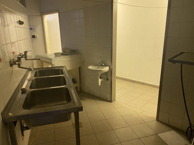 Eladó családi ház, Szentesen 250 M Ft / költözzbe.hu