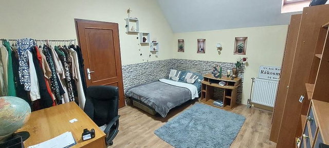 Eladó családi ház, Budapesten, XV. kerületben 79.9 M Ft