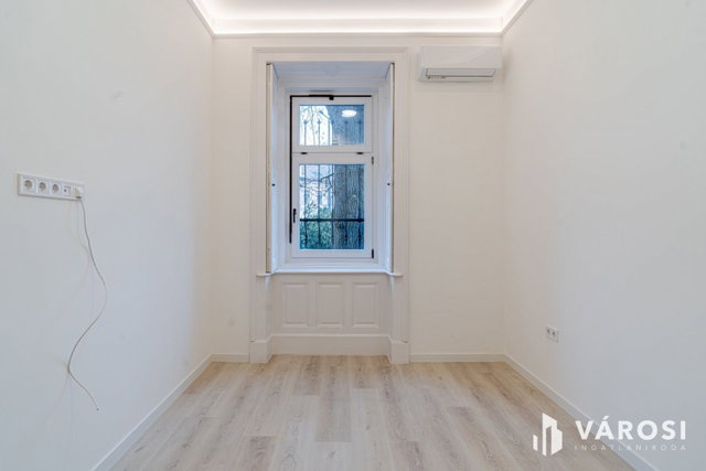 Eladó téglalakás, Hódmezővásárhelyen 31.99 M Ft, 4 szobás