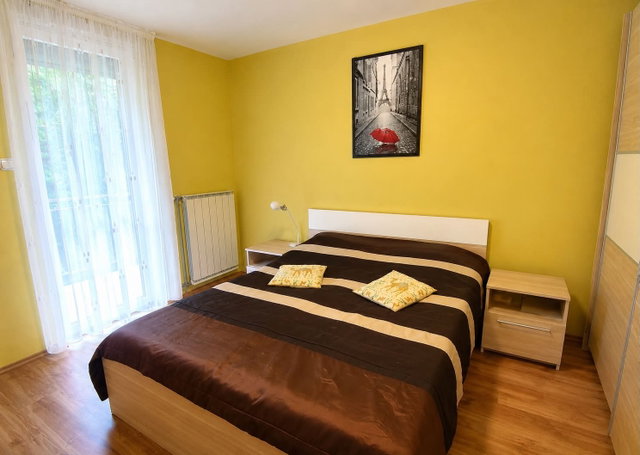 Kiadó téglalakás, albérlet, Szegeden 290 E Ft / hó, 2 szobás