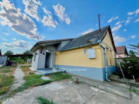 Eladó családi ház, Hajdúszováton 29.99 M Ft, 1 szobás
