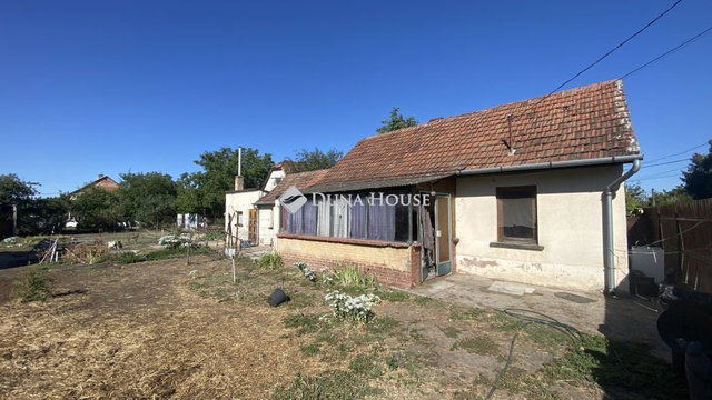 Eladó családi ház, Dunavarsányban 40 M Ft, 3 szobás