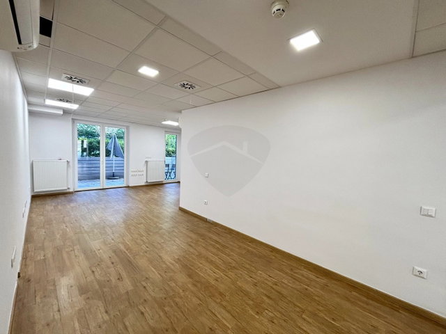 Eladó ipari ingatlan, Budapesten, XII. kerületben 117.9 M Ft