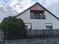 Eladó családi ház, Dánszentmiklóson 49.9 M Ft, 3 szobás