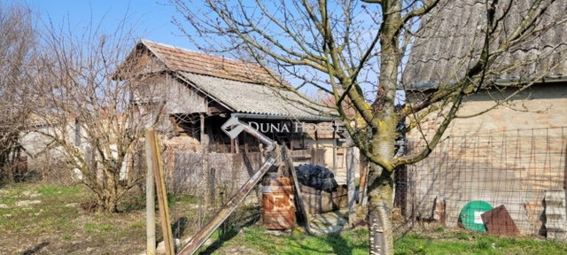 Eladó családi ház, Vajszlón 24 M Ft, 3 szobás