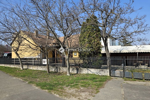Eladó családi ház, Győrött 85 M Ft / költözzbe.hu