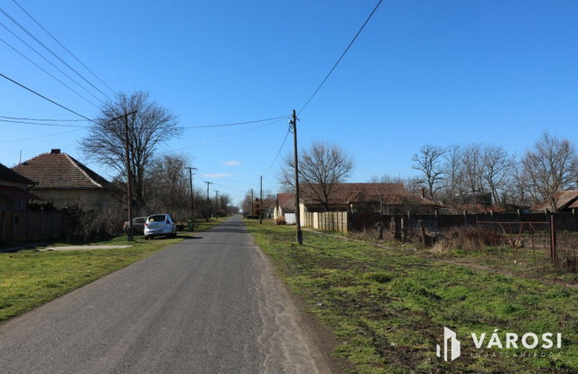 Eladó telek, Újkígyóson 2.1 M Ft / költözzbe.hu