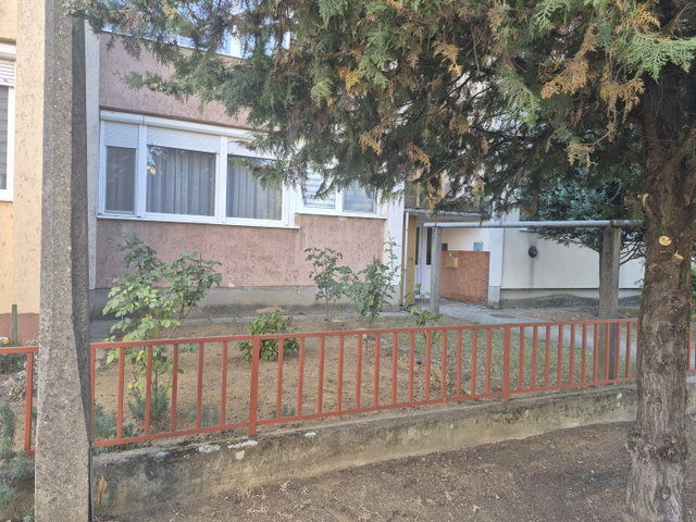 Eladó téglalakás, Mátészalkán 32.9 M Ft, 2 szobás