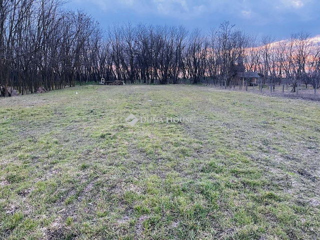 Eladó telek, Pilisen 9.99 M Ft / költözzbe.hu