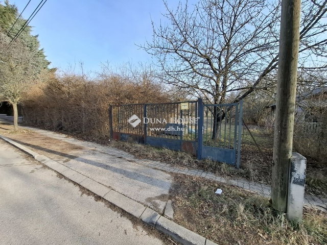 Eladó telek, Budapesten, XVI. kerületben 109 M Ft