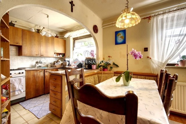 Eladó családi ház, Budaörsön 169.9 M Ft, 5 szobás