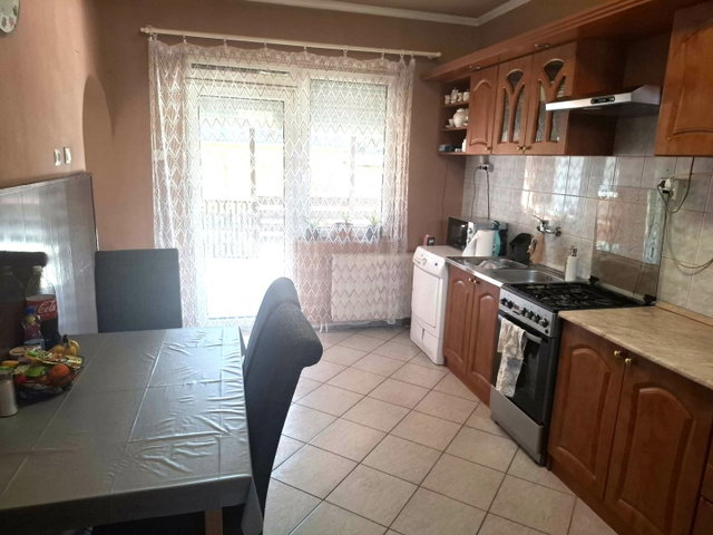 Eladó családi ház, Tiszalökön 45.5 M Ft, 4 szobás