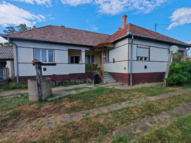Eladó családi ház, Rimócon 23.5 M Ft, 3 szobás