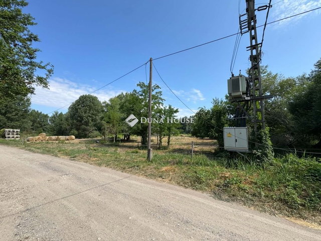 Eladó telek, Piliscsabán, Vár utcában 90 M Ft