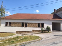 Eladó családi ház, Veszprémben 162 M Ft, 5 szobás