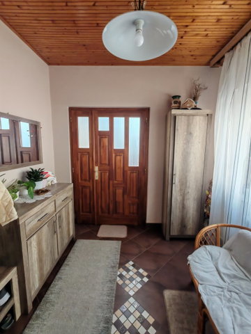 Eladó családi ház, Szegeden 129 M Ft, 6 szobás