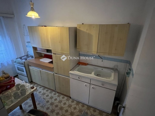 Eladó családi ház, Bakonycsernyén 48 M Ft, 3 szobás