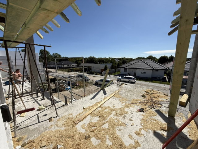 Eladó családi ház, Bicskén 135 M Ft, 5 szobás