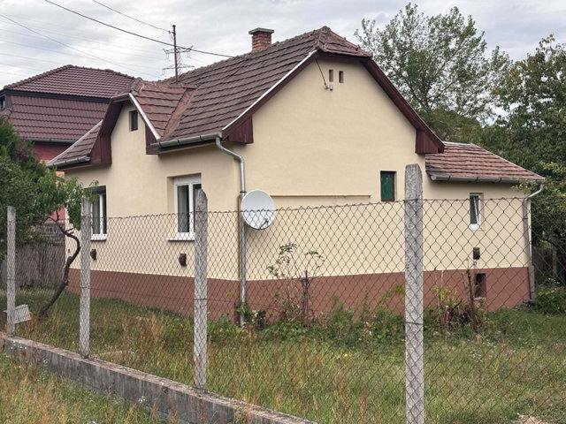 Eladó családi ház, Salgótarjánban 17.5 M Ft, 2 szobás