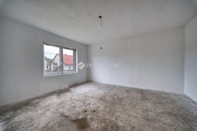 Eladó családi ház, Emődön 26 M Ft, 2 szobás
