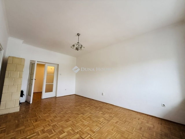 Eladó téglalakás, Budapesten, XIV. kerületben 69.9 M Ft