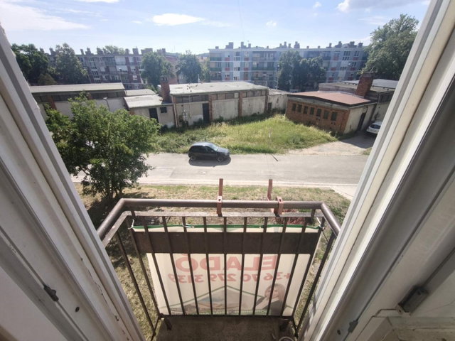 Eladó téglalakás, Kazincbarcikán, Iskola közben 11.9 M Ft